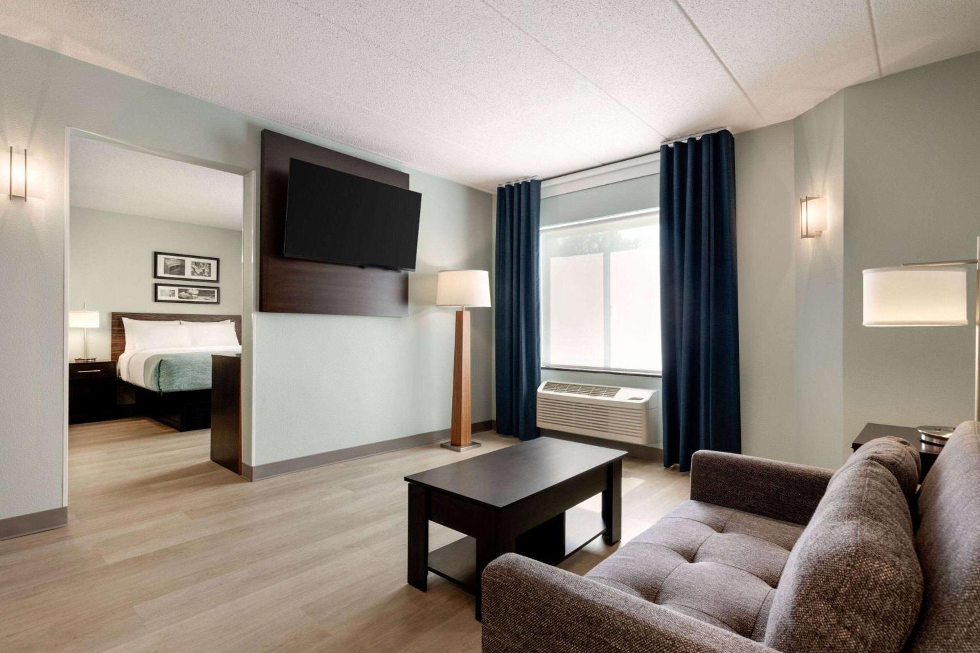 Wingate By Wyndham Salisbury Hotel Luaran gambar