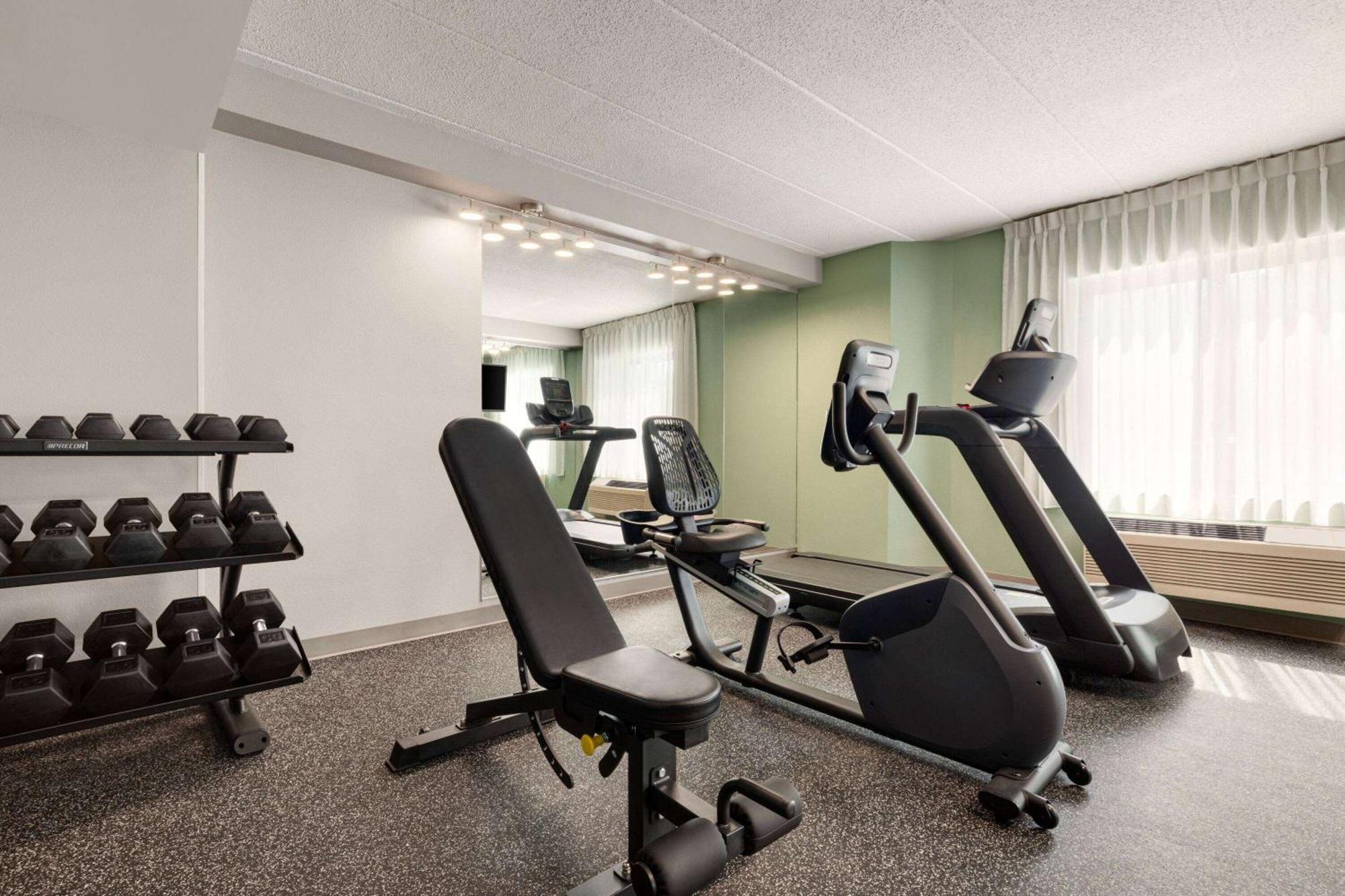 Wingate By Wyndham Salisbury Hotel Luaran gambar